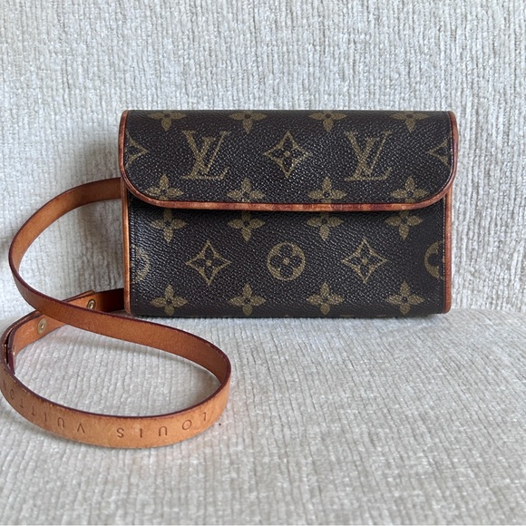 Louis Vuitton Handbags - Louis Vuitton Florentine Belt Bag